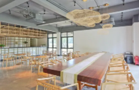 Lanxi Lanhu Maoju Hotel