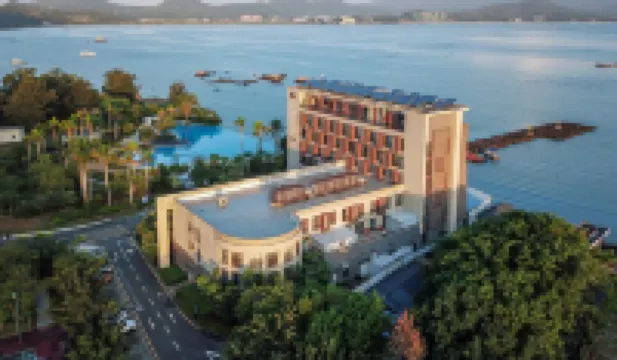 Dongshan Pearl Island Hotel Hotel berhampiran Dongshan Wharf
