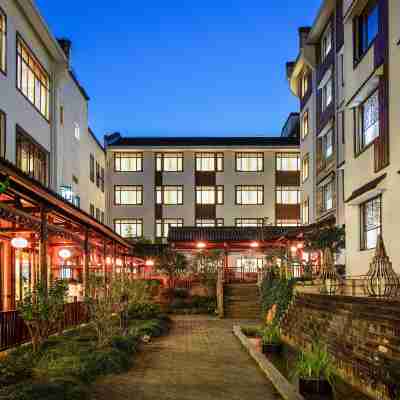 九華山聚龍大酒店 Hotel Exterior