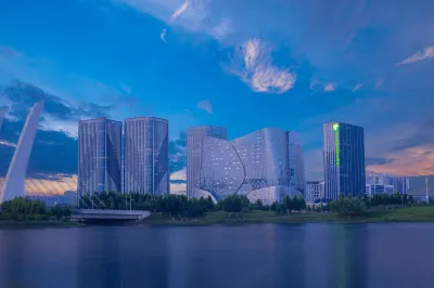 Holiday Inn Express Zhengzhou Longzi Lake Hotels in Zhengzhou