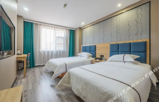 月伴灣雅緻酒店（許昌火車站胖東來時代廣場店）