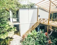 Socialtel Red Frog - Formerly Selina Red Frog Hotels in Bastimento