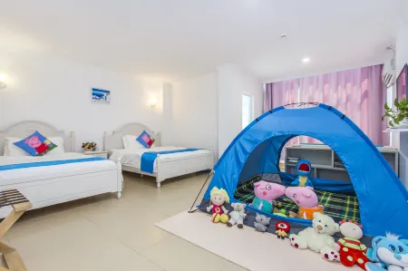 Niufeisi Mediterranean Resort Отели рядом с достопримечательностью «Международная прибрежная туристическая зона Сичонг»