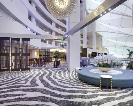 ザ スター グランド アット ザ ゴールド コースト ブロードビーチのホテル