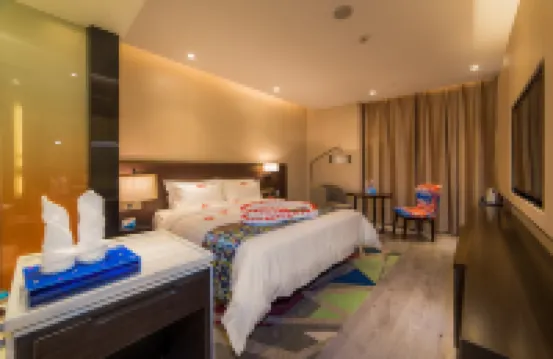 潮宸酒店（清遠義烏商貿城店）