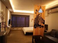 时分公寓(广州动物园北门店) - 洁天温馨大床房