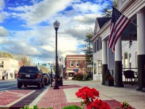 Washington Inn and Tavern