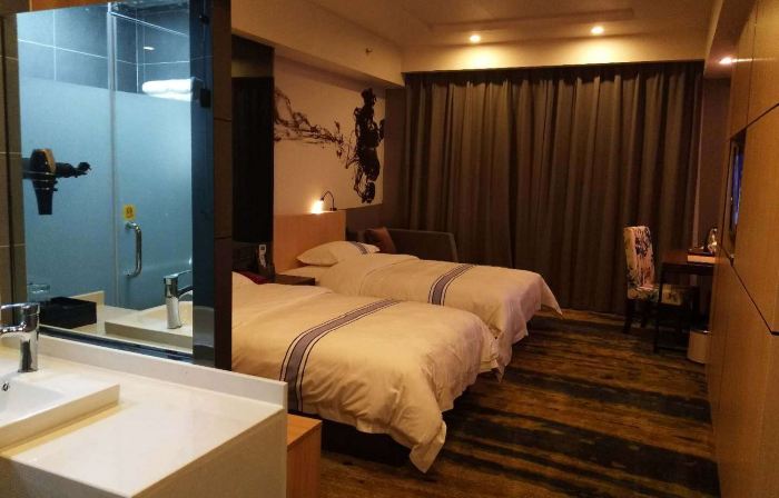 Xilin Lecheng Hotel
