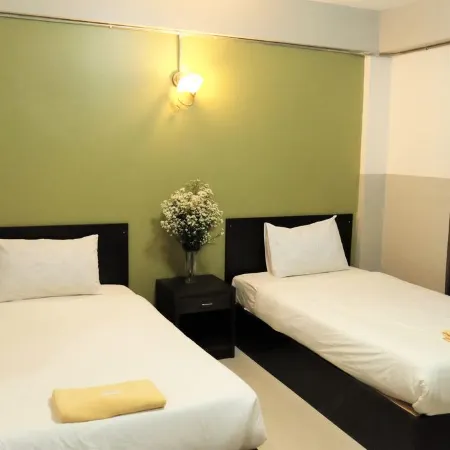 Puangpech Hotel