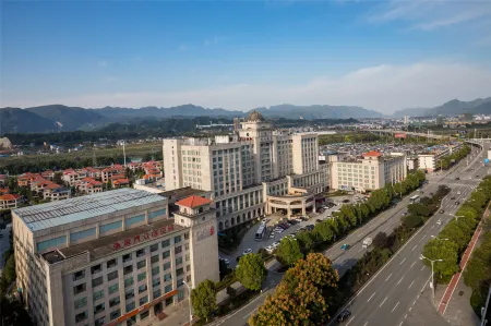 Sunshine Hotel & Resort Zhangjiajie