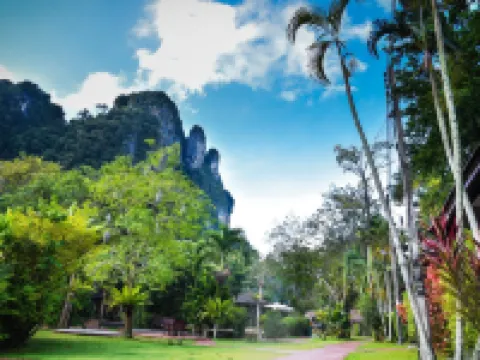 Frank Ao Nang Krabi Resort Hotels in Krabi Town