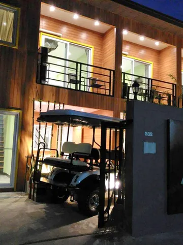 รูปภาพของThe M Pool Villas Bangkok - BTS Ekkamai