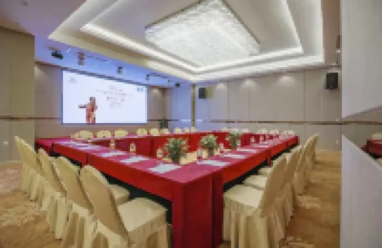 Vienna International Hotel (Changsha South High-speed Railway Station Sports New City)