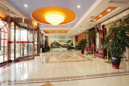 Jia County Jinhong Zhixing Hotel