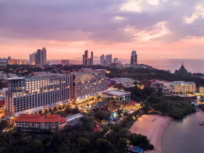 The Zign Hotel Các khách sạn gần Sanctuary of Truth Đền Chân Lý