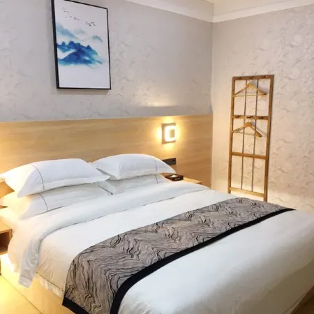 Xindeli Apartment