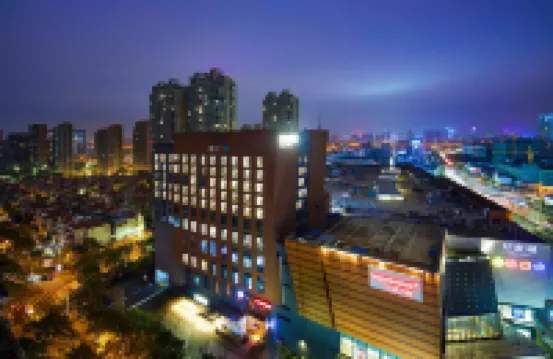Yousu Hotel (Ningbo Incity Mall) Hotels near Yinzhou District