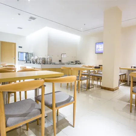 Hengfeng City Hotel