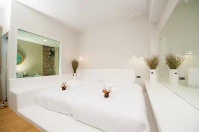 Jowa Cafe & Hotel Hotels in Pa Tan