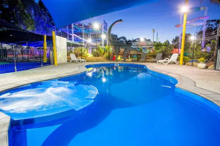 Big4 Traralgon Park Lane Holiday Park Отели в г. Траралгон