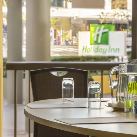 Holiday Inn SYDNEY - POTTS POINT by IHG
