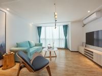 星伦国际公寓(广州番禺万达店) - 清新文艺风复式套房