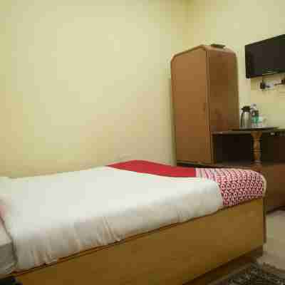 OYO 16794 Bidhan Residency Rooms