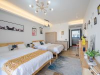 惠东双月湾万科蓝鲸海景度假公寓 - 豪华海景家庭双床房