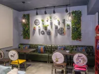 Emeishan Huajiaguo Hotel Hotels in Emeishan City