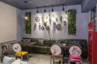 Emeishan Huajiaguo Hotel Hotels in Emeishan