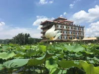 Guquan Hot Spring Hotel - Rooftop Pools