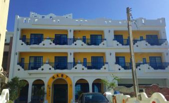 Meet Kenting Hostel