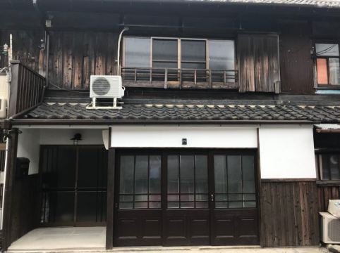 関西空港20分/ｱｳﾄﾚｯﾄ一駅/海鮮市場徒歩13分/貸切/7人/百年の古民家