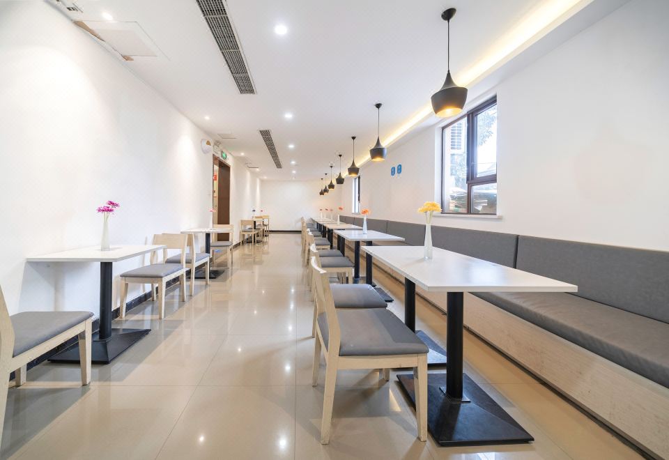 온리 코트 호텔 외관