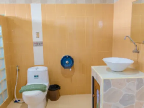 สุวรรณาริเวอร์ไซต์ชัยนาท โรงแรมในอำเภอเมืองชัยนาท