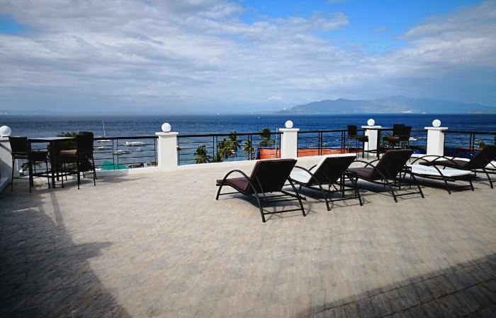 Manarra Sea View Resort