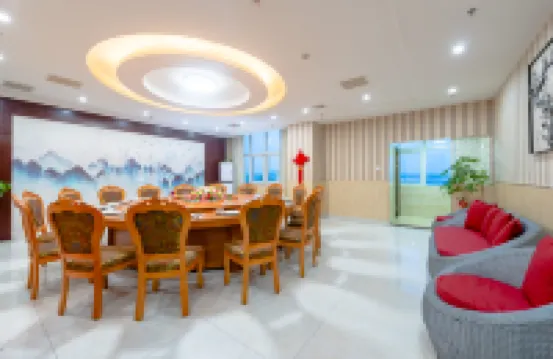 Feifan·Arctic Ocean Hotel (Xinyang Beihu Scenic Area)