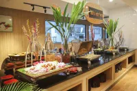 Ibis Pontianak City Center - servizio colazione