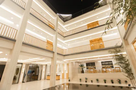 Shui'an Yitu Guesthouse Отели рядом с достопримечательностью «Tang Xianzu Memorial»