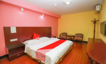 Guangzhou Huadu Hotel (Guangzhou North Railway Station Huacheng Road Subway Station)