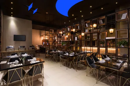 Spring Time Hotel (Guangzhou East Station Yantang Metro Station) Отели рядом с достопримечательностью «South China University of Science and Technology»