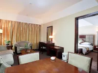 Paramount Hotel Hotels near Jiangdu Railway Station