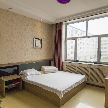 Tieli Long Express Hotel