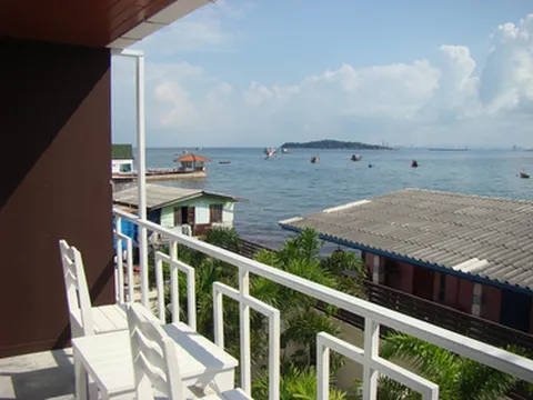 รูปภาพของซีบีช เกาะล้าน 1