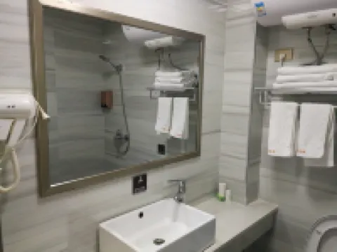光山橙子客棧