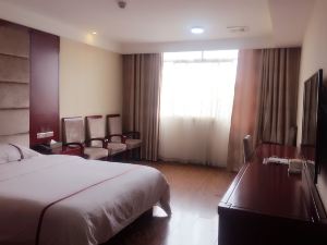 Longshan Tianyi Hotel