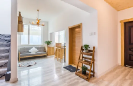 Floral Hotel·Qiyue Hotel (Qingdao Olympic Sailing Center May 4th Plaza store)