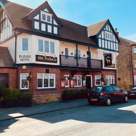 The Plough Inn & Cottages