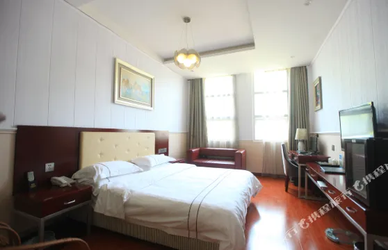 鶴峯萬豪商務酒店