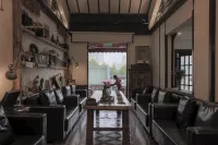 Bliss Qintai Tibetan Boutique Hotel